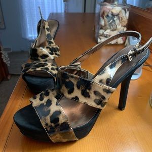Animal print high heels/Sandals